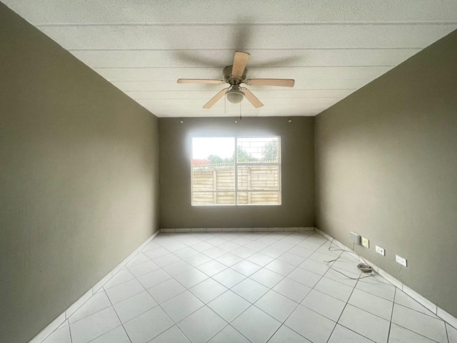 2 Bedroom Property for Sale in Norkem Park Gauteng