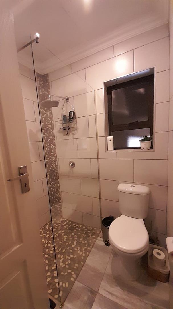 3 Bedroom Property for Sale in Glen Marais Gauteng