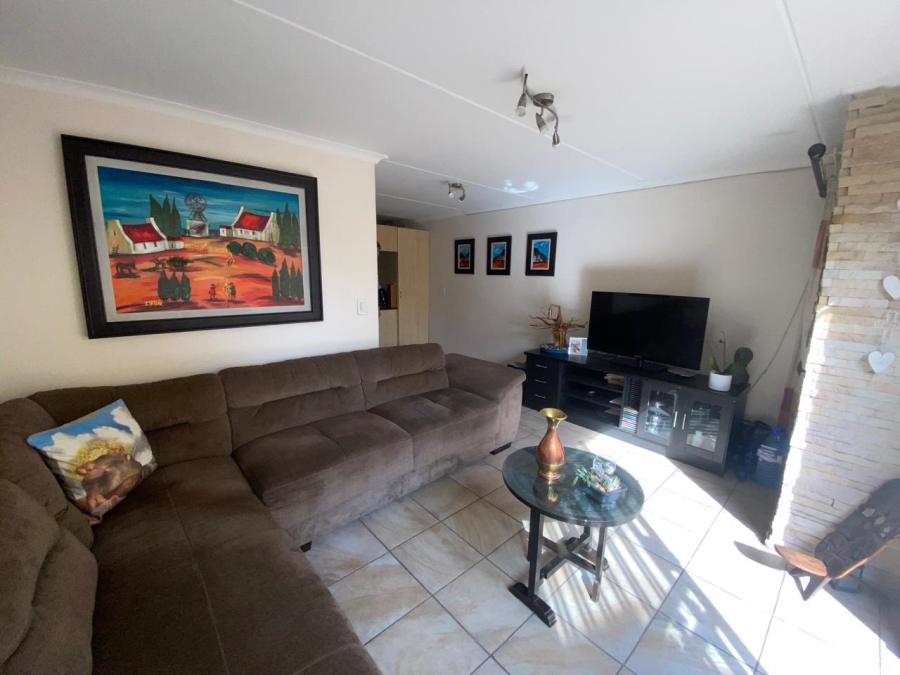 2 Bedroom Property for Sale in Rynfield Gauteng