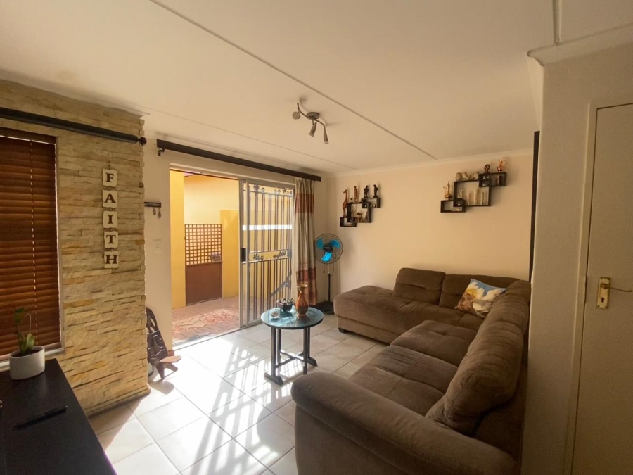 2 Bedroom Property for Sale in Rynfield Gauteng