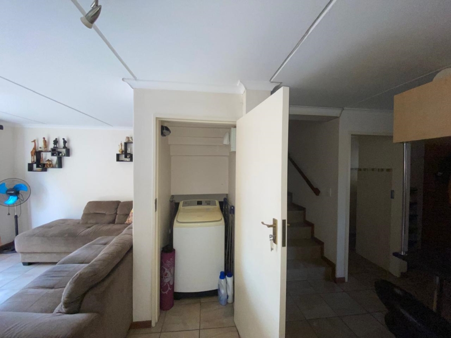 2 Bedroom Property for Sale in Rynfield Gauteng