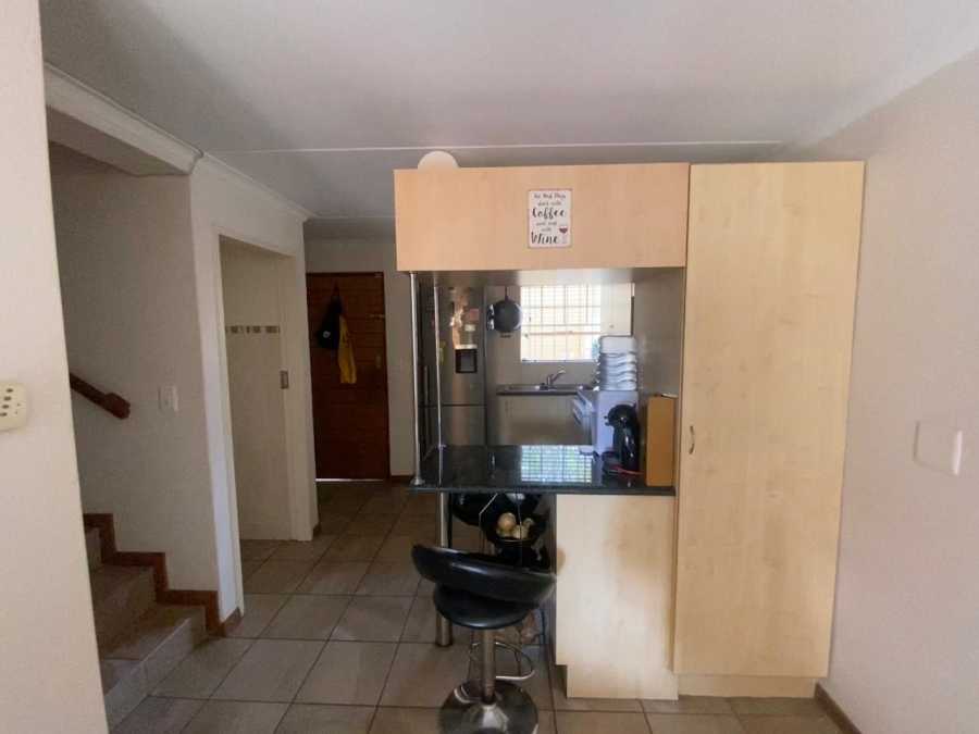 2 Bedroom Property for Sale in Rynfield Gauteng