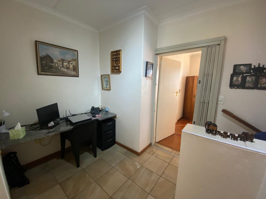 2 Bedroom Property for Sale in Rynfield Gauteng