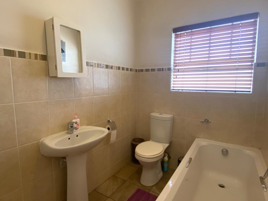 2 Bedroom Property for Sale in Rynfield Gauteng