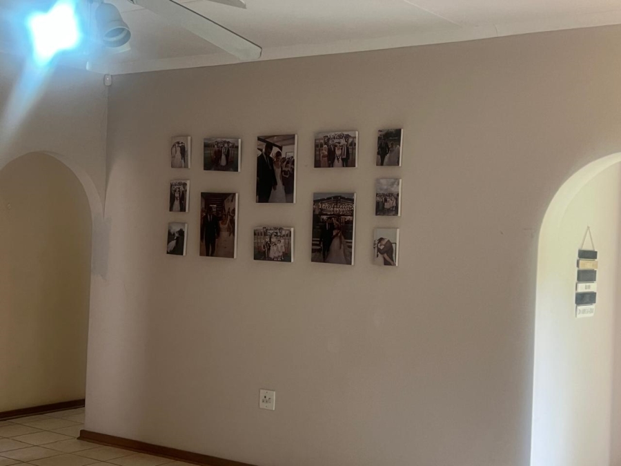 4 Bedroom Property for Sale in Brackendowns Gauteng