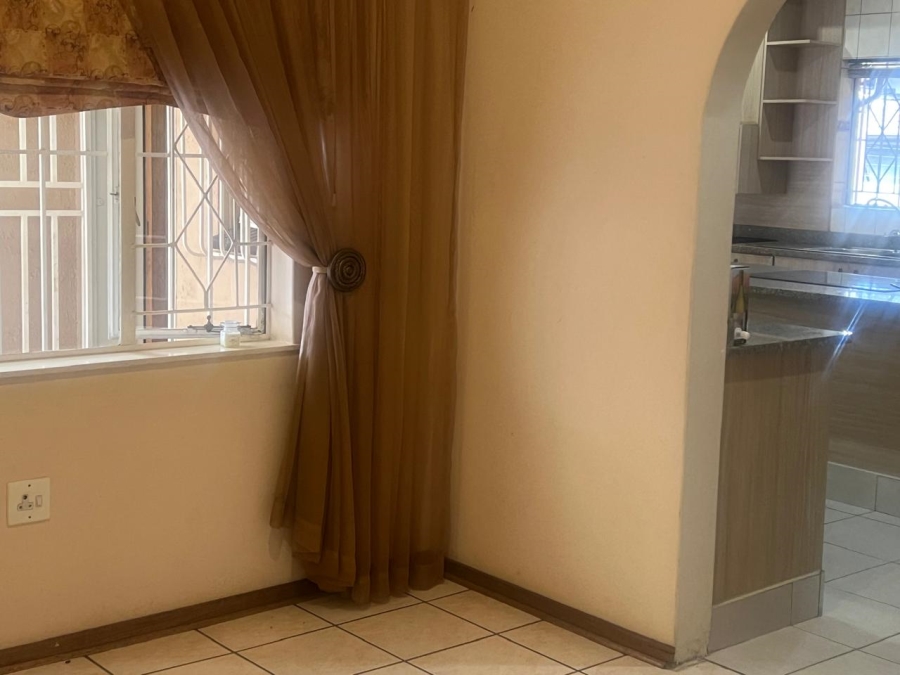 4 Bedroom Property for Sale in Brackendowns Gauteng