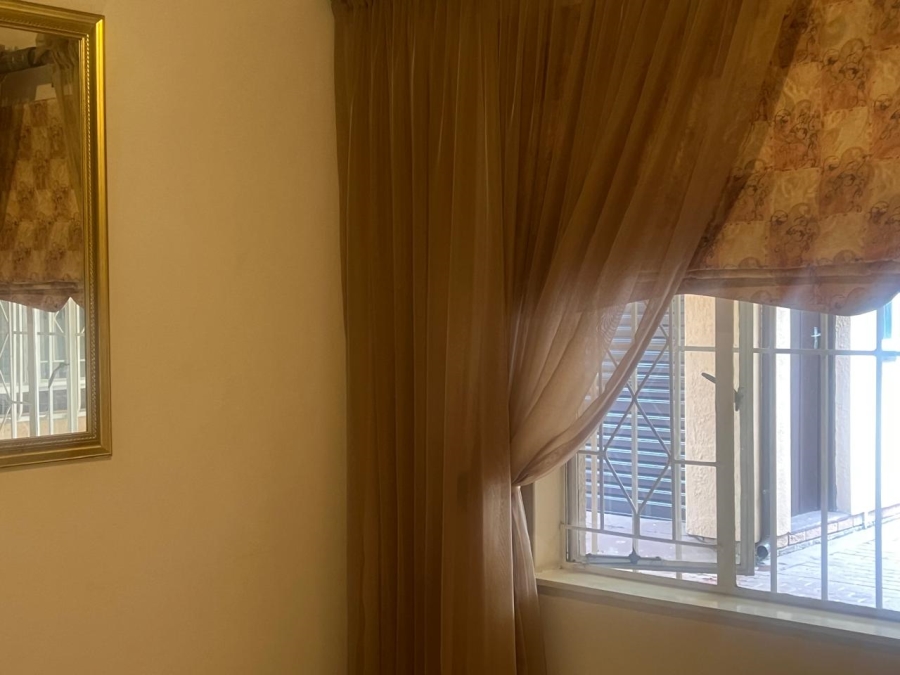 4 Bedroom Property for Sale in Brackendowns Gauteng