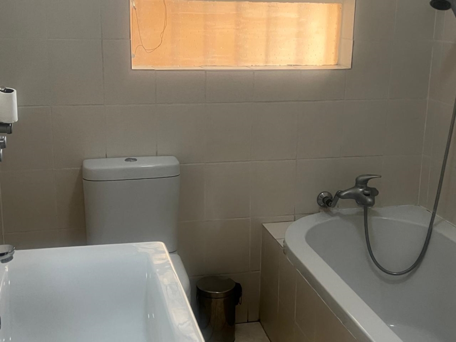 4 Bedroom Property for Sale in Brackendowns Gauteng