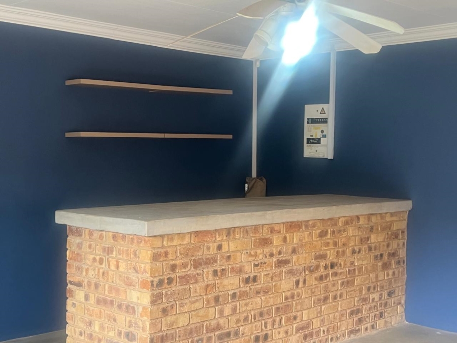 4 Bedroom Property for Sale in Brackendowns Gauteng