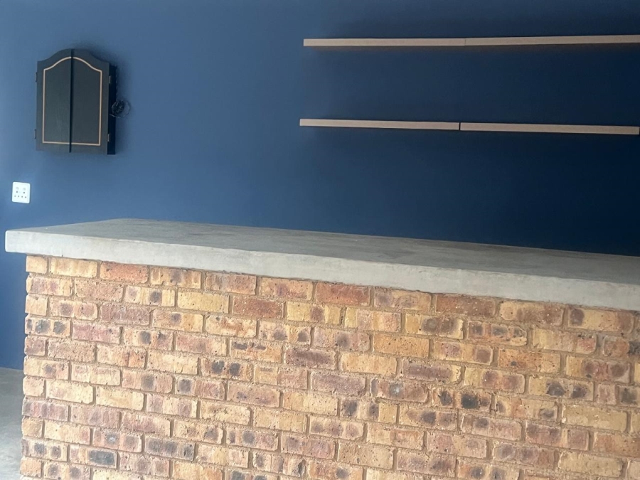 4 Bedroom Property for Sale in Brackendowns Gauteng