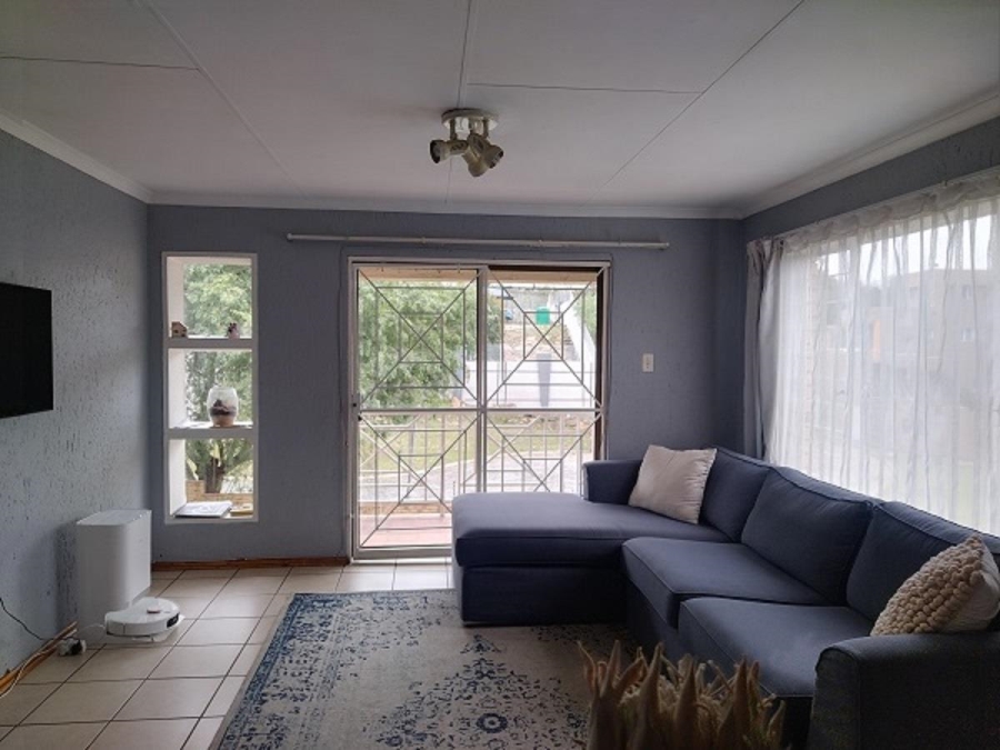 2 Bedroom Property for Sale in Ridgeway Gauteng