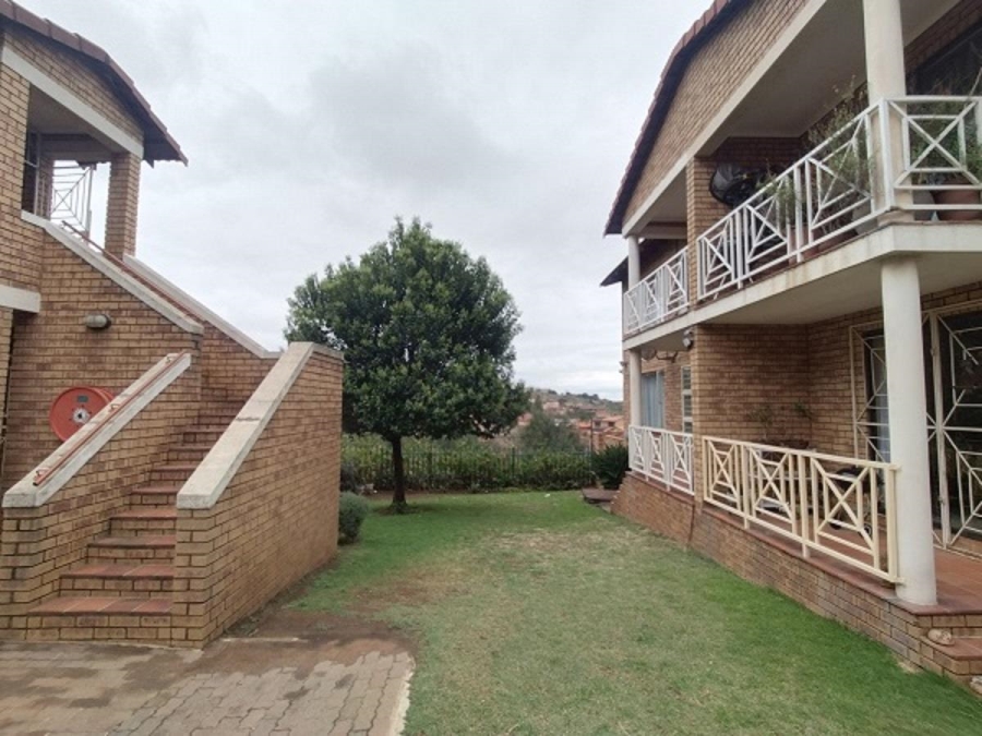 2 Bedroom Property for Sale in Ridgeway Gauteng