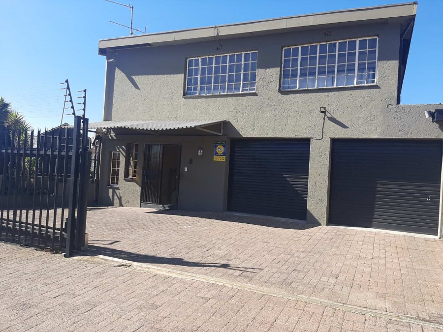 4 Bedroom Property for Sale in Rewlatch Gauteng