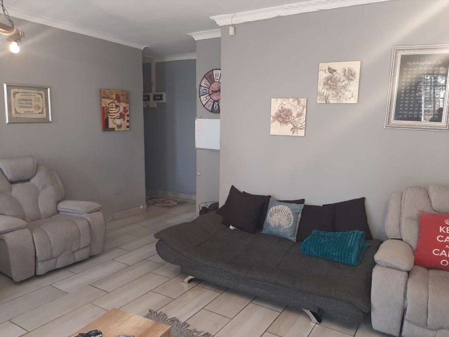 4 Bedroom Property for Sale in Rewlatch Gauteng