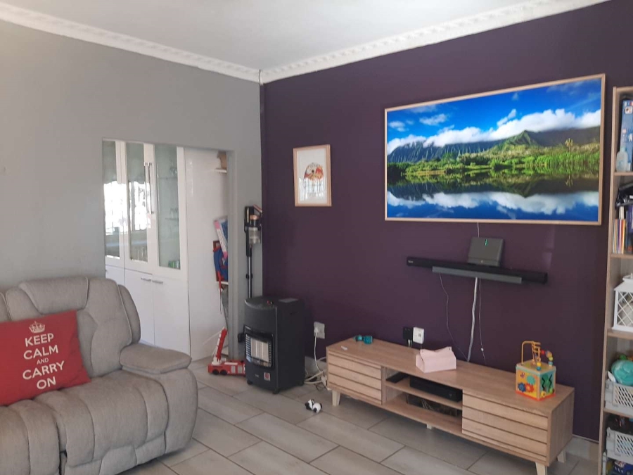 4 Bedroom Property for Sale in Rewlatch Gauteng