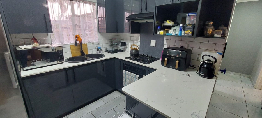 2 Bedroom Property for Sale in Union Gauteng