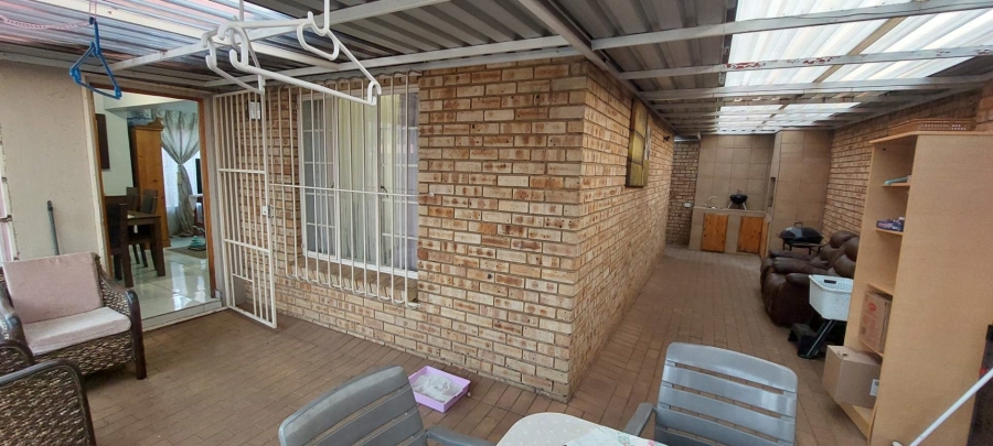2 Bedroom Property for Sale in Union Gauteng