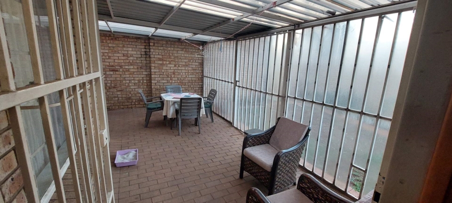 2 Bedroom Property for Sale in Union Gauteng