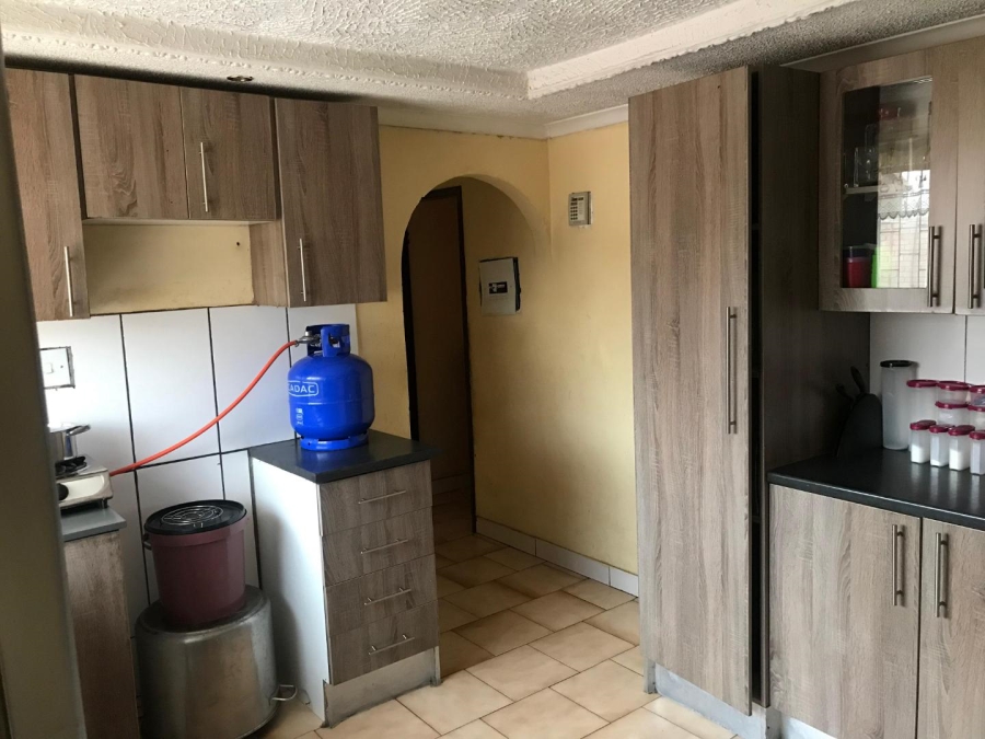 3 Bedroom Property for Sale in Soshanguve HH Gauteng