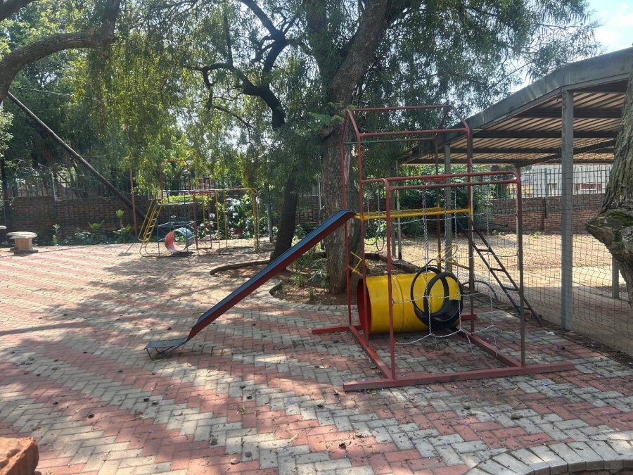 1 Bedroom Property for Sale in Pretoria Gardens Gauteng