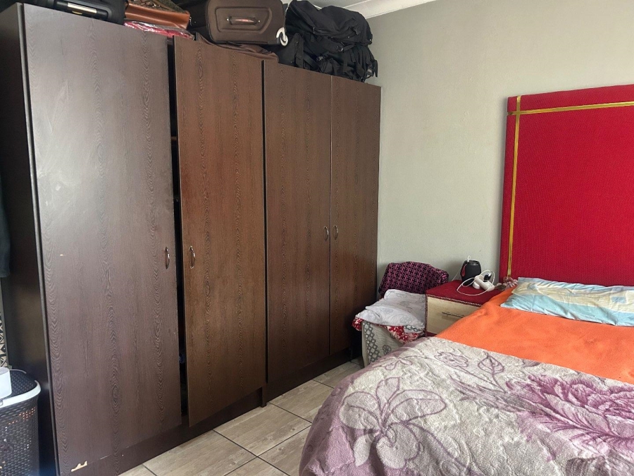 1 Bedroom Property for Sale in Pretoria Gardens Gauteng