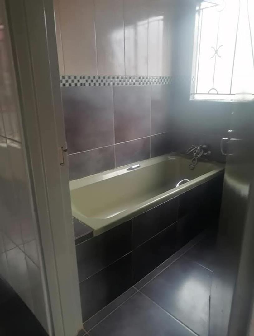 To Let 2 Bedroom Property for Rent in Soshanguve VV Gauteng