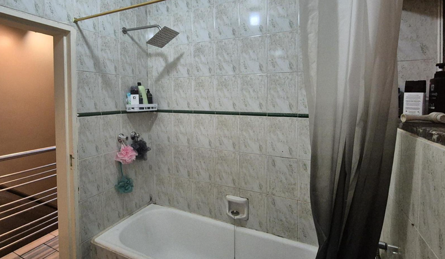 2 Bedroom Property for Sale in Rhodesfield Gauteng