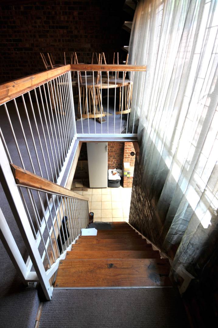 To Let 5 Bedroom Property for Rent in Garsfontein Gauteng