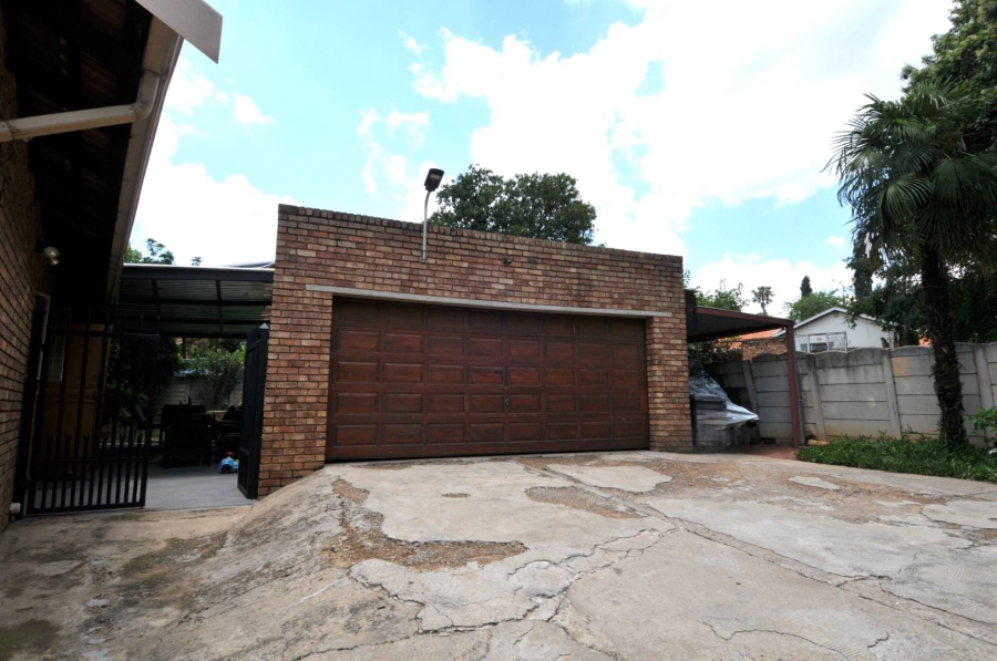 4 Bedroom Property for Sale in Meyerspark Gauteng