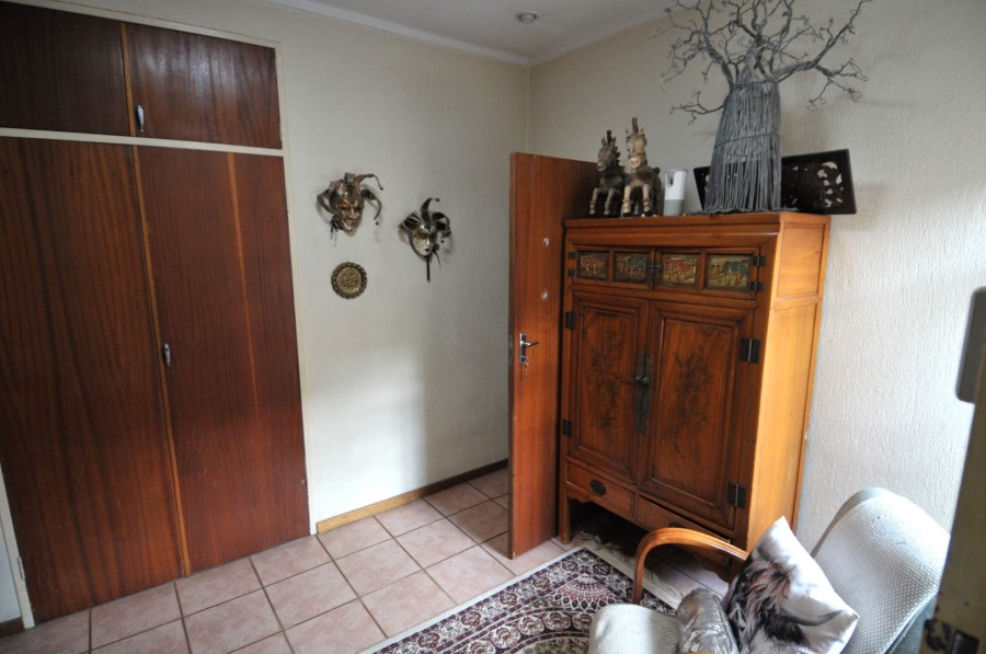 4 Bedroom Property for Sale in Meyerspark Gauteng