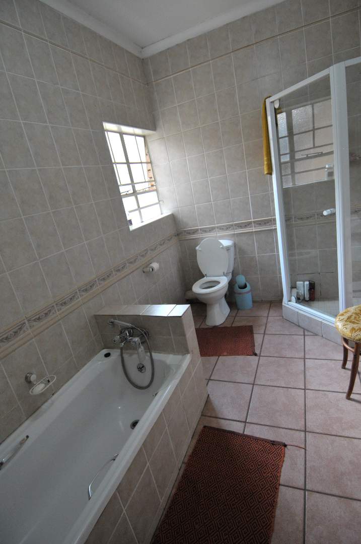 4 Bedroom Property for Sale in Meyerspark Gauteng