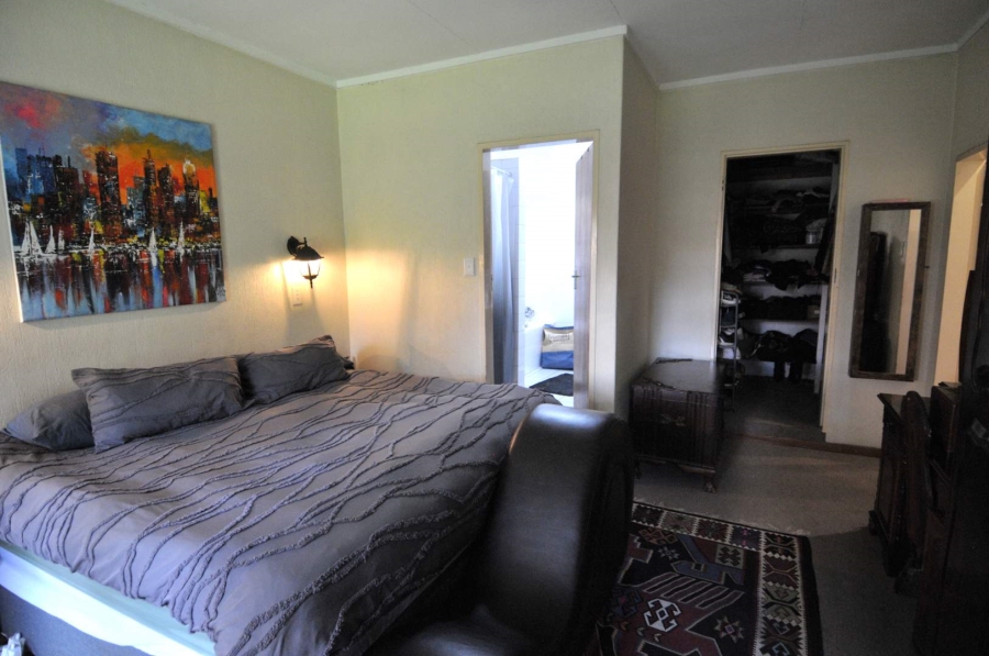 4 Bedroom Property for Sale in Meyerspark Gauteng