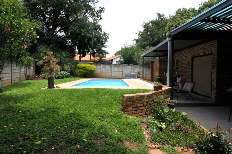 4 Bedroom Property for Sale in Meyerspark Gauteng