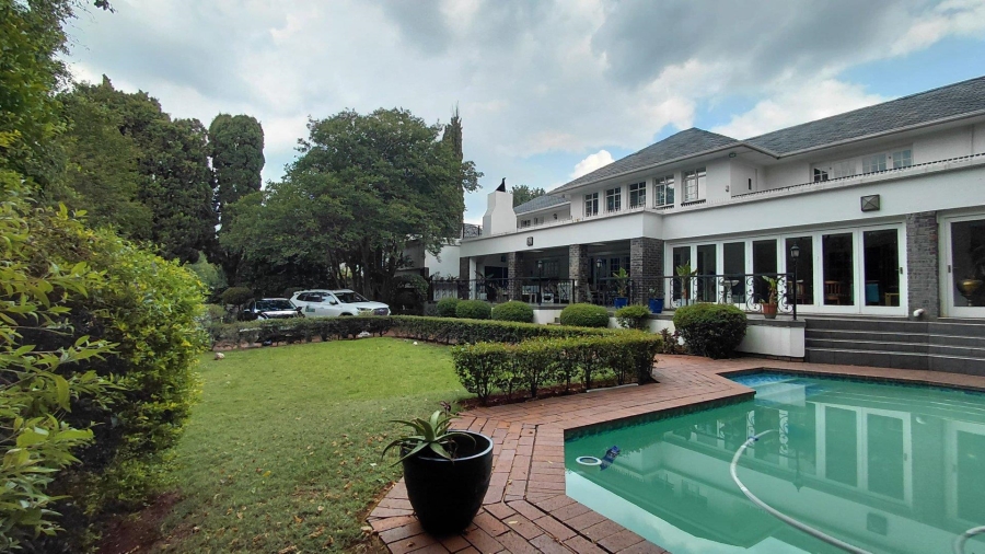 7 Bedroom Property for Sale in Emmarentia Gauteng