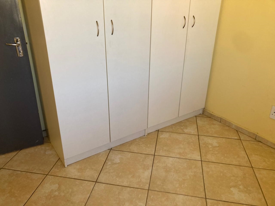 2 Bedroom Property for Sale in Jabulani Gauteng