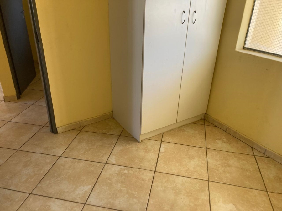 2 Bedroom Property for Sale in Jabulani Gauteng