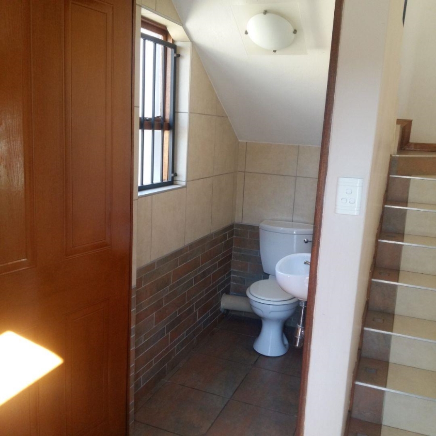 2 Bedroom Property for Sale in Equestria Gauteng