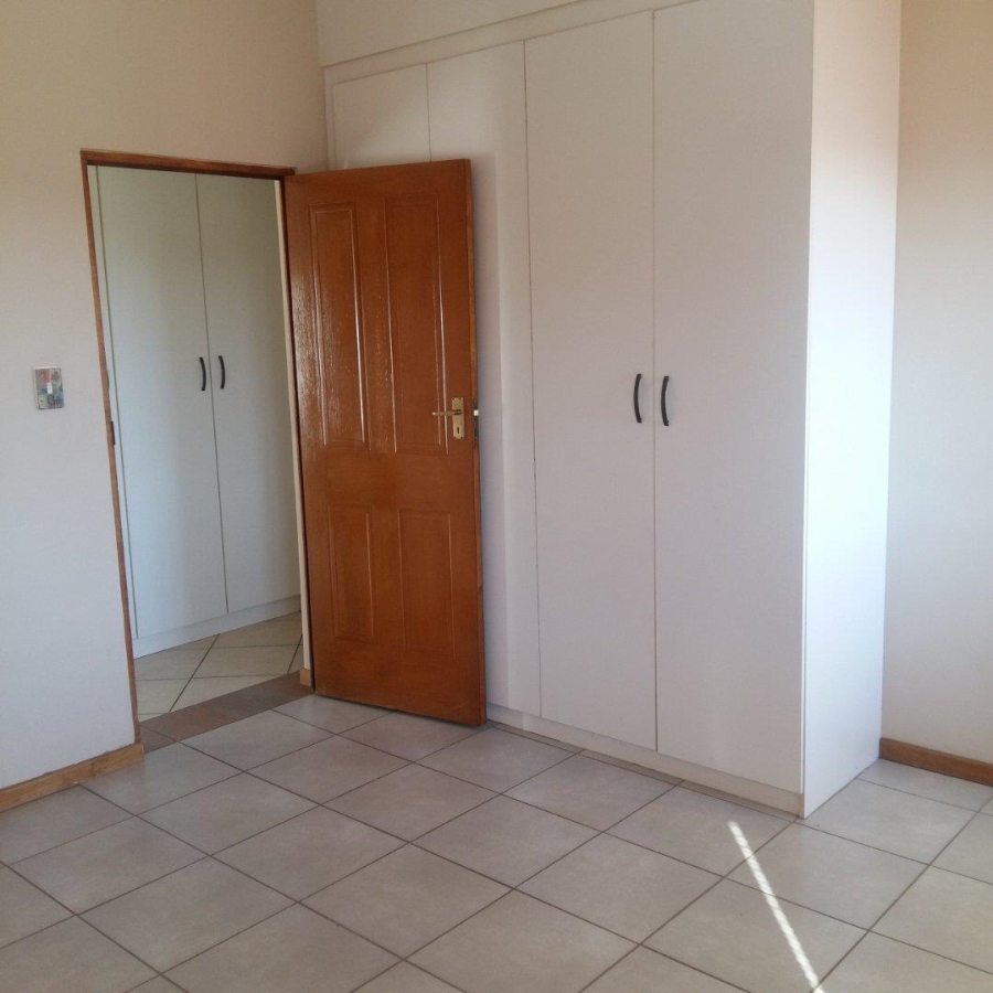 2 Bedroom Property for Sale in Equestria Gauteng