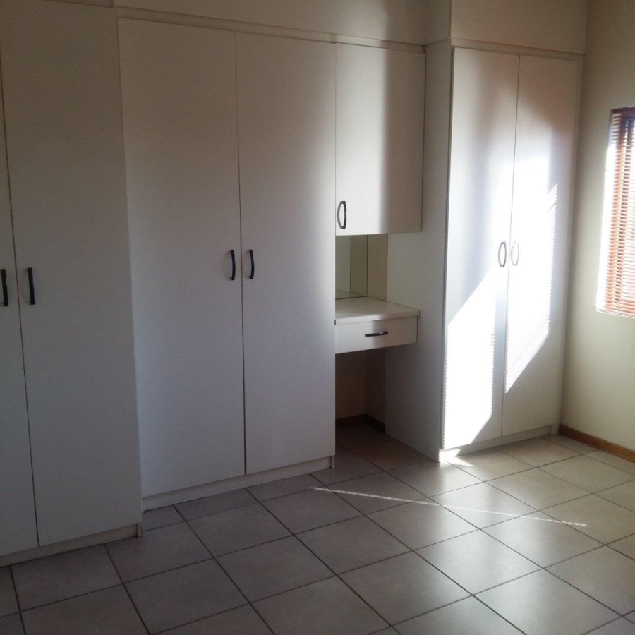2 Bedroom Property for Sale in Equestria Gauteng