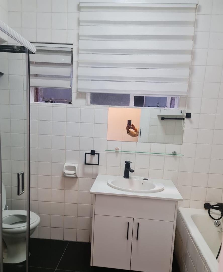 To Let 2 Bedroom Property for Rent in Illovo Gauteng