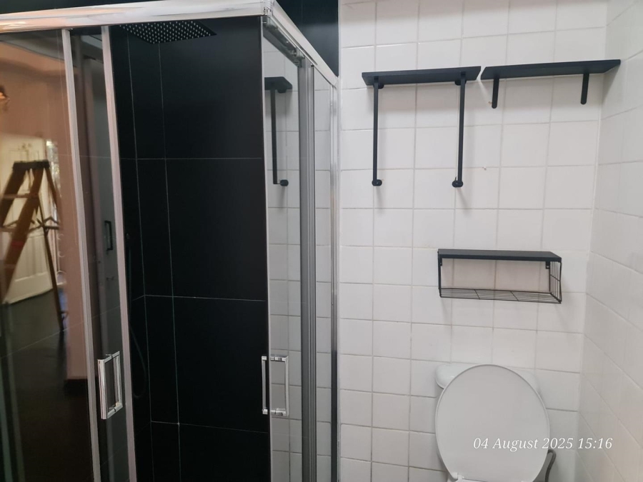 To Let 2 Bedroom Property for Rent in Illovo Gauteng