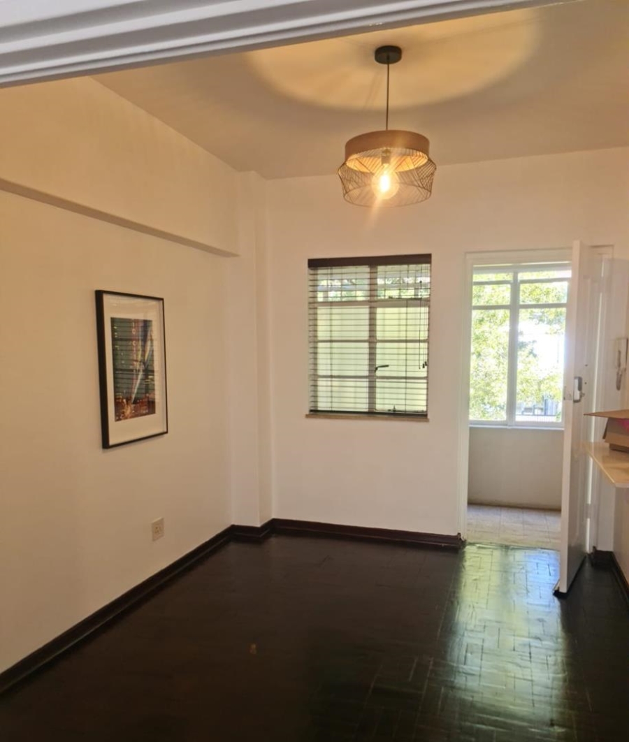 To Let 2 Bedroom Property for Rent in Illovo Gauteng