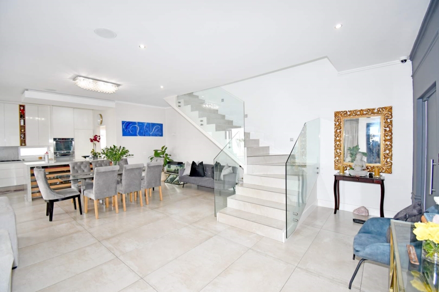 4 Bedroom Property for Sale in Bryanston Gauteng