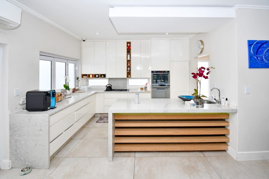 4 Bedroom Property for Sale in Bryanston Gauteng