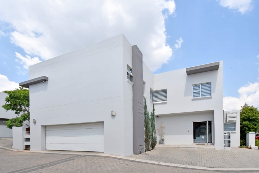 4 Bedroom Property for Sale in Bryanston Gauteng