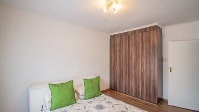 3 Bedroom Property for Sale in Noordwyk Gauteng