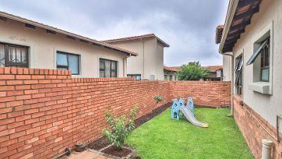 3 Bedroom Property for Sale in Noordwyk Gauteng
