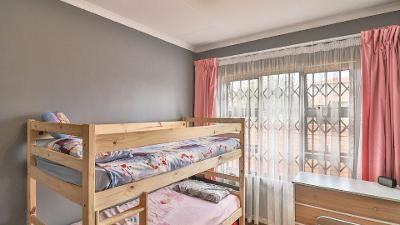 3 Bedroom Property for Sale in Noordwyk Gauteng