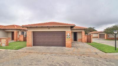 3 Bedroom Property for Sale in Noordwyk Gauteng