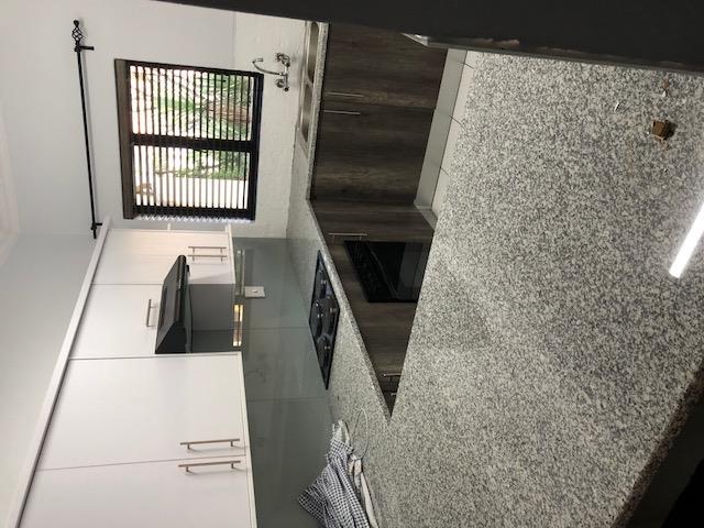 To Let 2 Bedroom Property for Rent in Atholl Gauteng